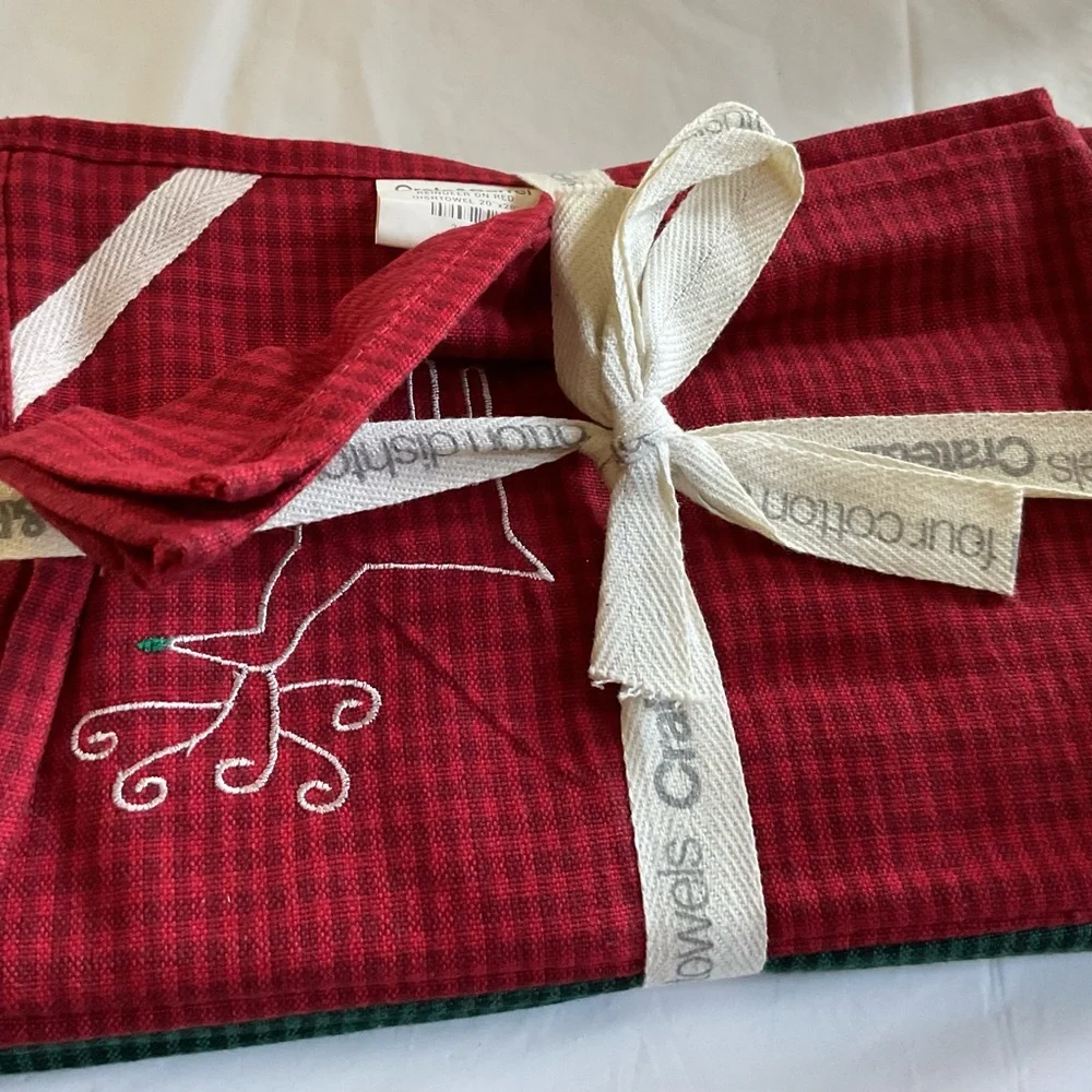 Crate and Barrel Set of 4 Holidays Christmas Dishtowels 20”x28”- New